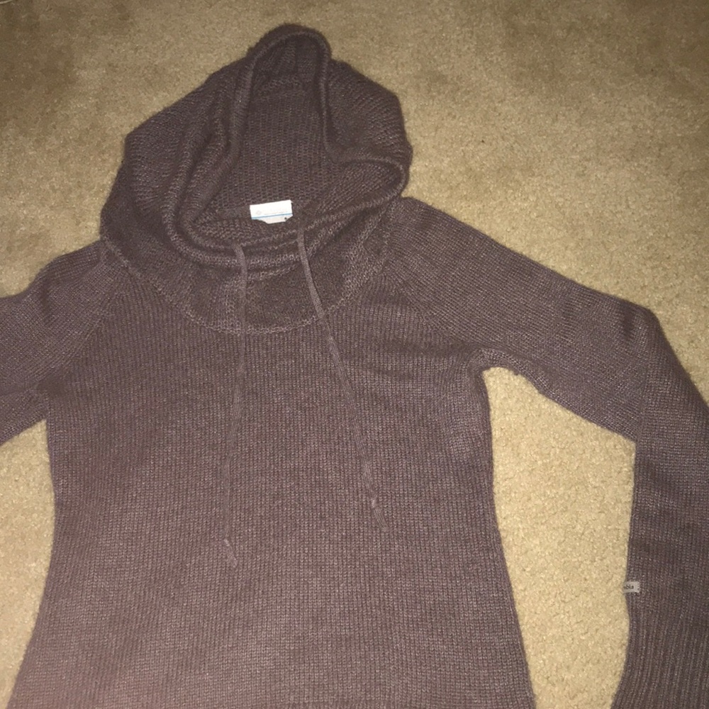Columbia hoodie sweater